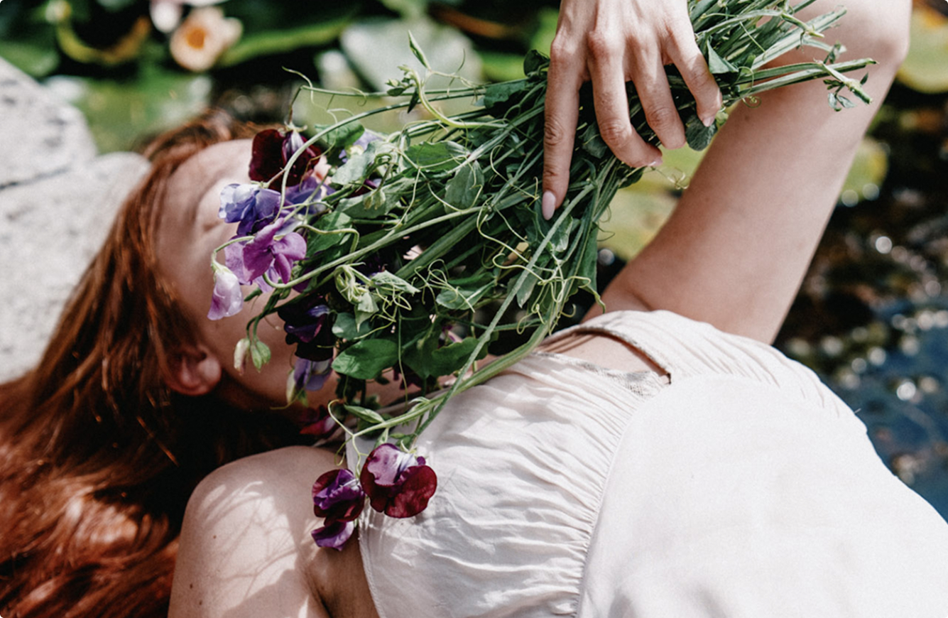 Sweet pea floral installation by Blooming Haus
