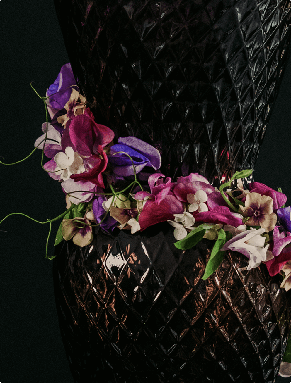 Sweet pea in art and design – Art Nouveau revival and garden salon interiors