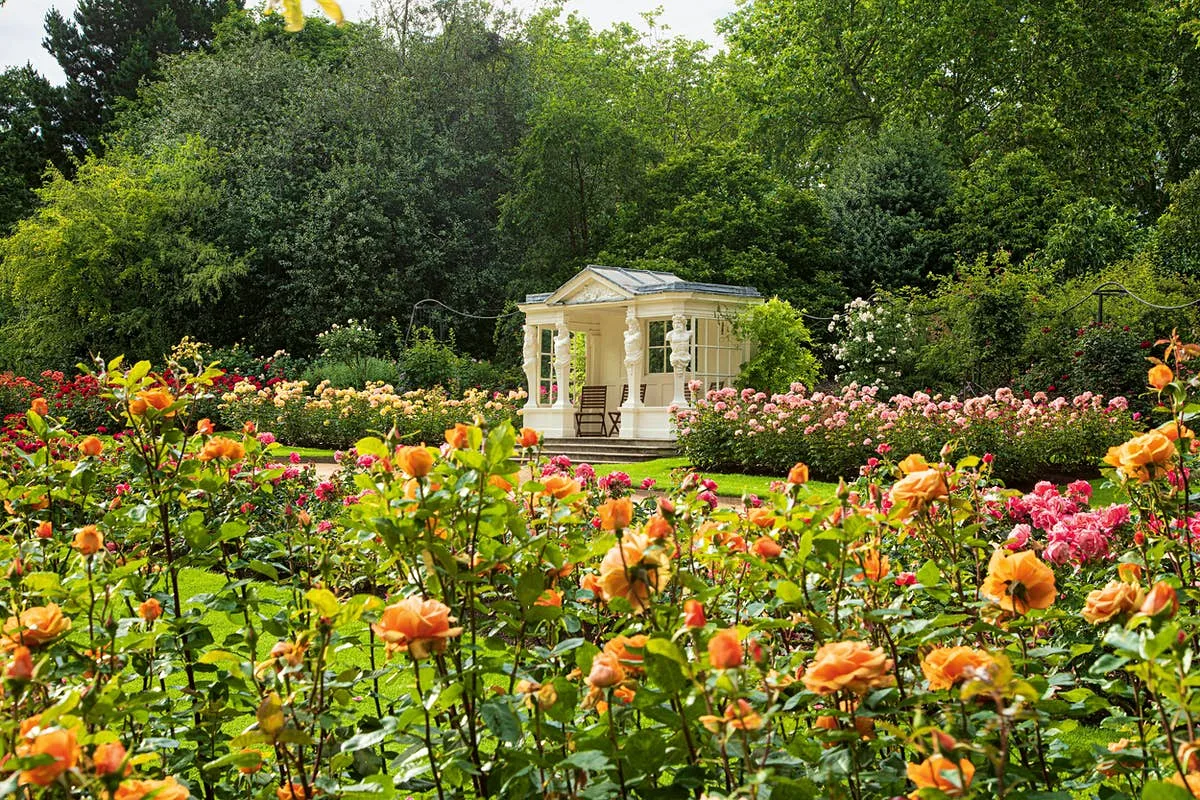 11 best uk royal gardens to explore in 2025 78 Buckingham palace royal gardens