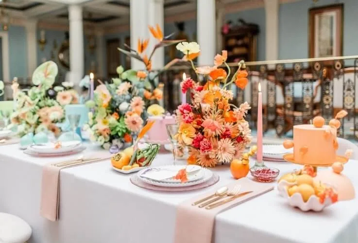 10 best wedding suppliers in london | get the luxe look (2025) 1 A bespoke wedding cake by cakes by krishanthi