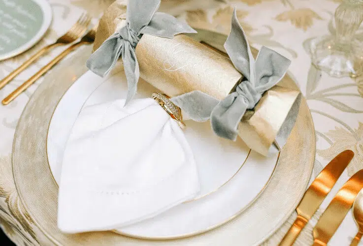 Your ultimate guide to tablescaping for small intimate events 6 Tablescaping guide