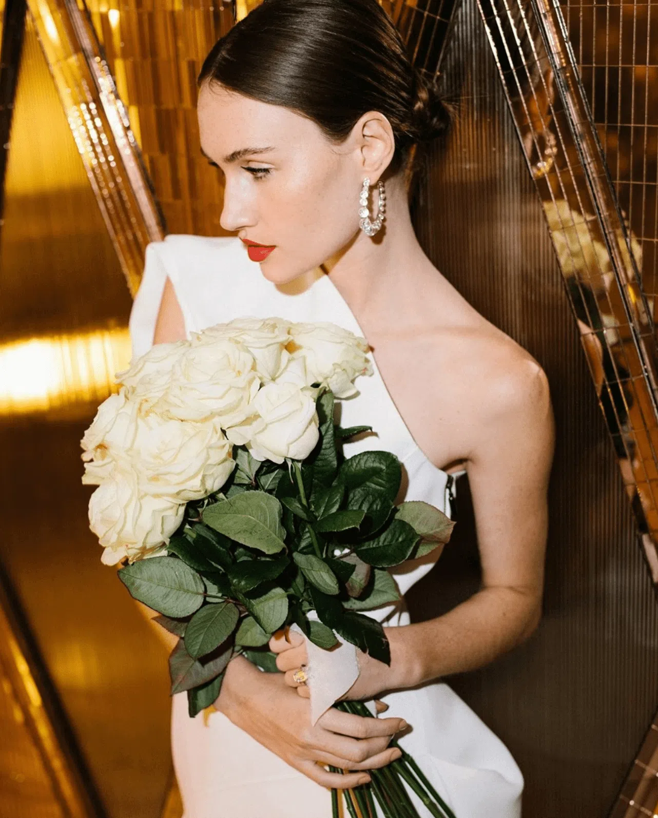Asymmetric dress and bouquet