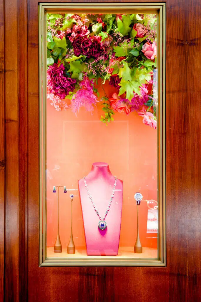 The importance of floral design in retail & hospitality 2025 22 Floral design in retail hospitality hanging florals