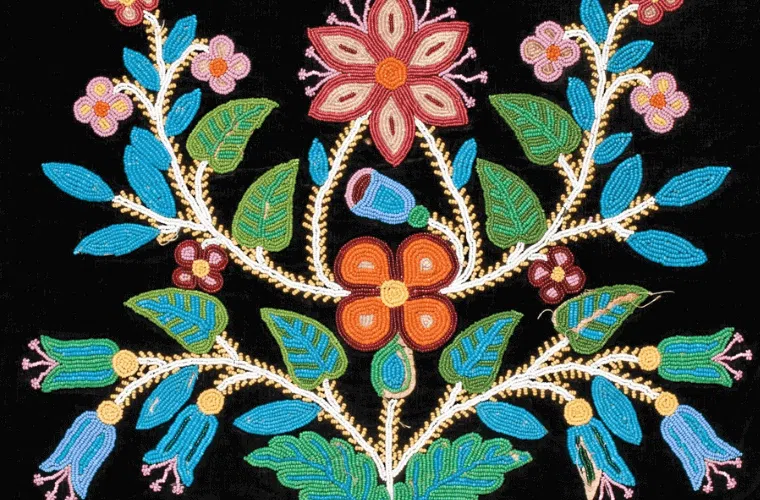 An insightful guide to flower fashion & its evolution through the ages 23 Native american floral beadwork