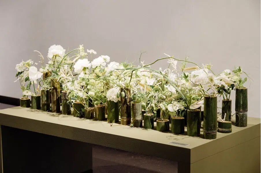 Master florist vase arrangement