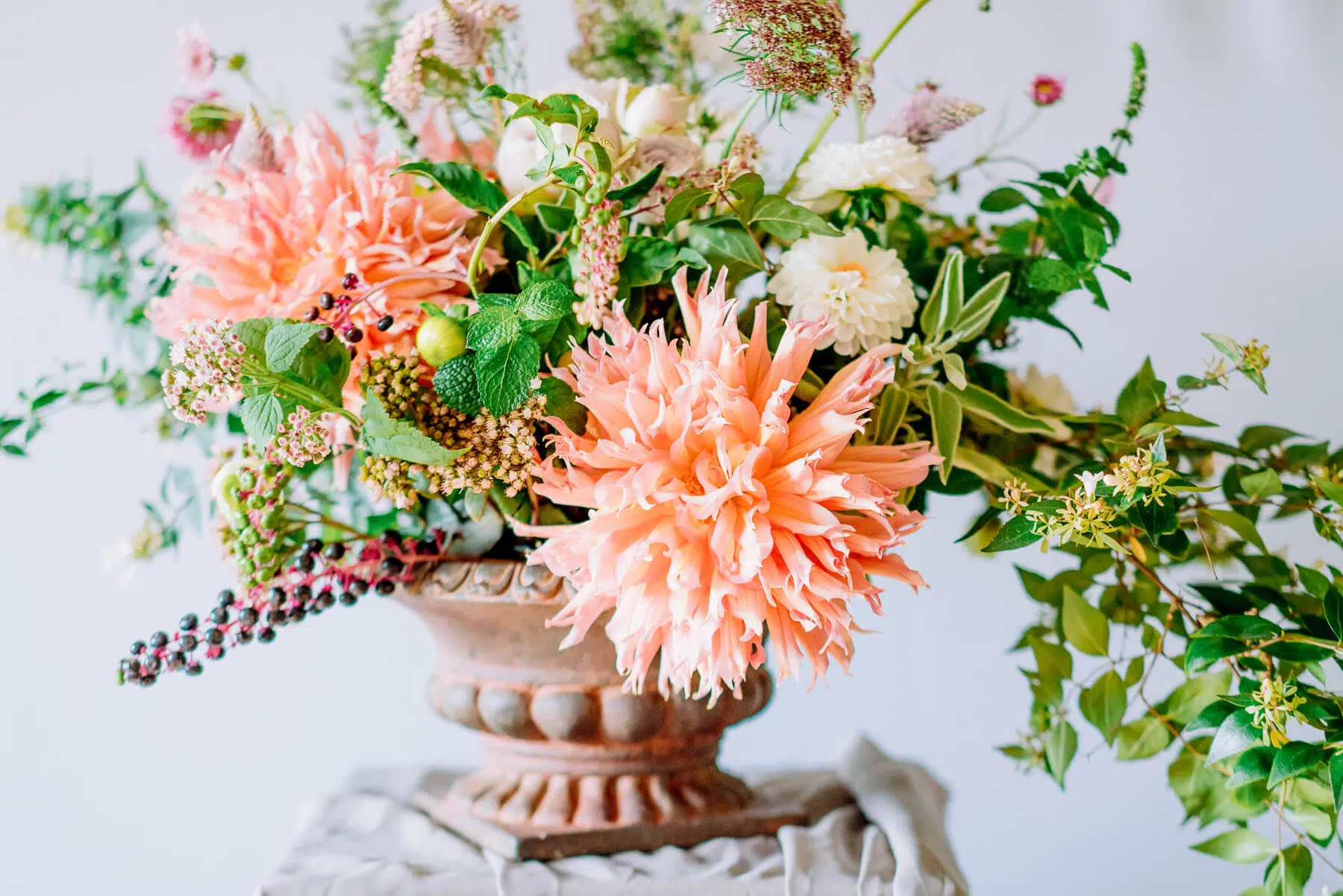 Dahlias for Sensational Summer Weddings