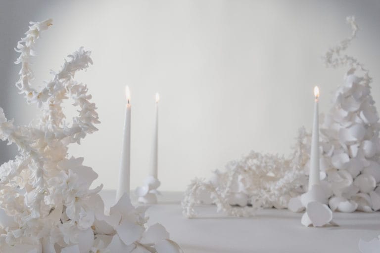 Easter Flowers: 8 Symbolic Choices & Their Meanings (2026)